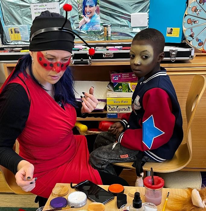 Gesundes Frühstück und Mitmachtheater „Karneval der Tiere“ in Rohr ...